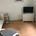 Bed & Breakfast Internat Schloss Spiegelberg