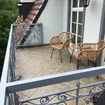 Internat Schloss Spiegelberg Bed & Breakfast