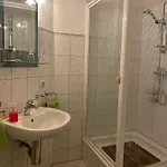 Internat Schloss Spiegelberg Bed & Breakfast