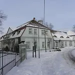 Bed & Breakfast Internat Schloss Spiegelberg