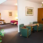 Bed & Breakfast Internat Schloss Spiegelberg Neustadt (Dosse)