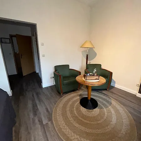 Bed & Breakfast Internat Schloss Spiegelberg 3*