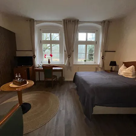 Internat Schloss Spiegelberg Neustadt (Dosse)