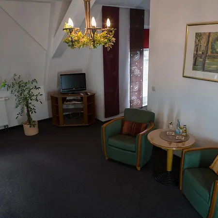 Bed and breakfast Internat Schloss Spiegelberg 3*