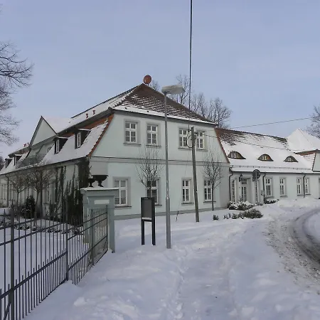 Bed & Breakfast Internat Schloss Spiegelberg