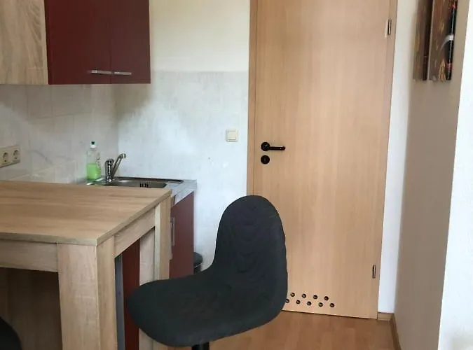 Internat Schloss Spiegelberg Frühstückspension 3*