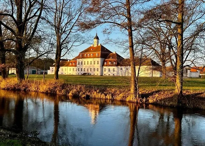 Frühstückspension Internat Schloss Spiegelberg Neustadt (Dosse)