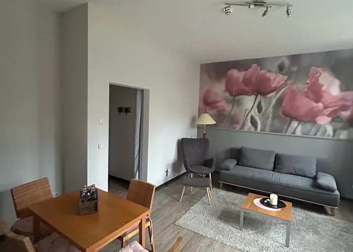 Internat Schloss Spiegelberg Frühstückspension Neustadt (Dosse)