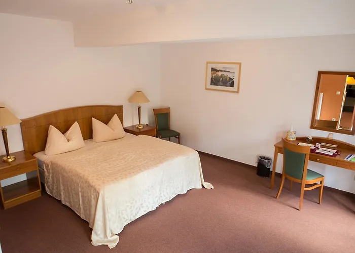 Bed & Breakfast Internat Schloss Spiegelberg 3*