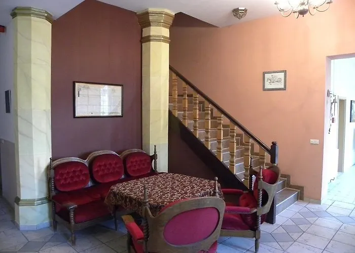 Bed & Breakfast Internat Schloss Spiegelberg