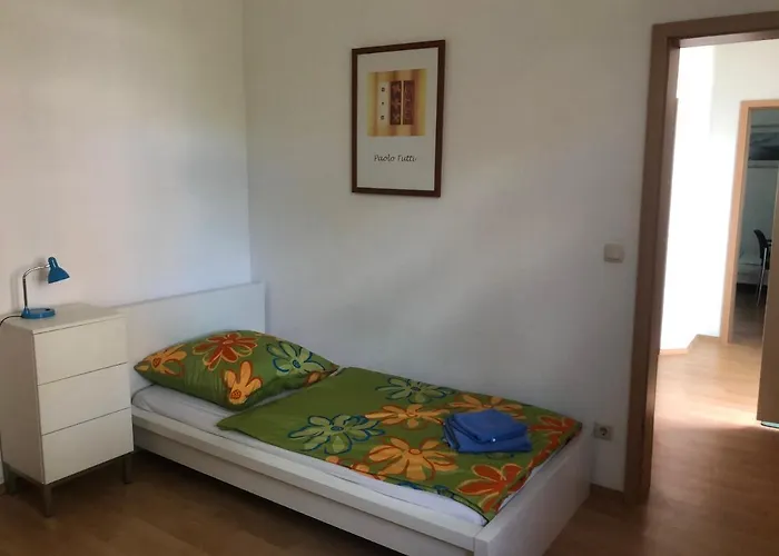 Internat Schloss Spiegelberg Frühstückspension